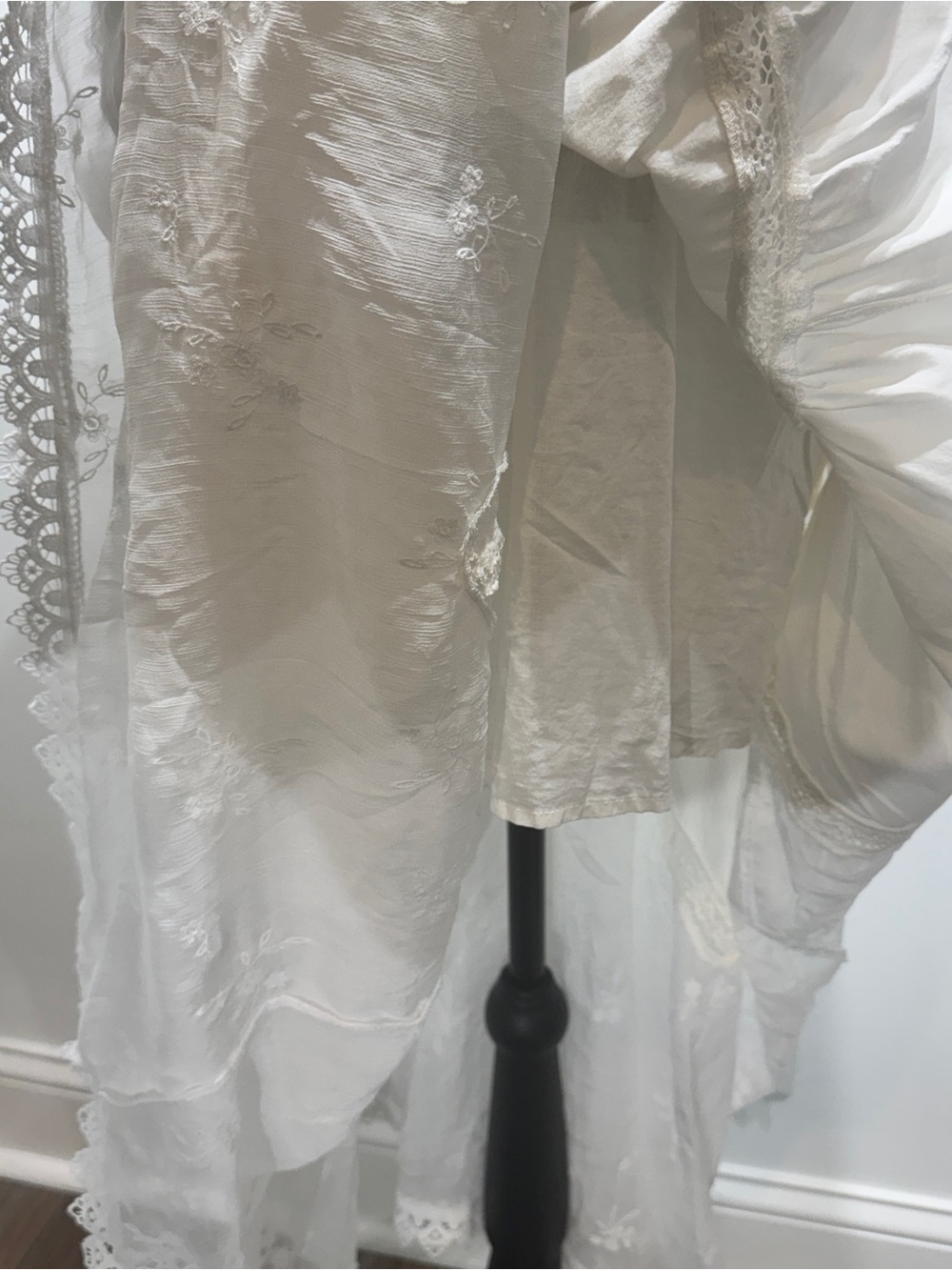 Blue Velvet NWT White Lace Overall Maxi Dress Medium - Picture 14 of 16